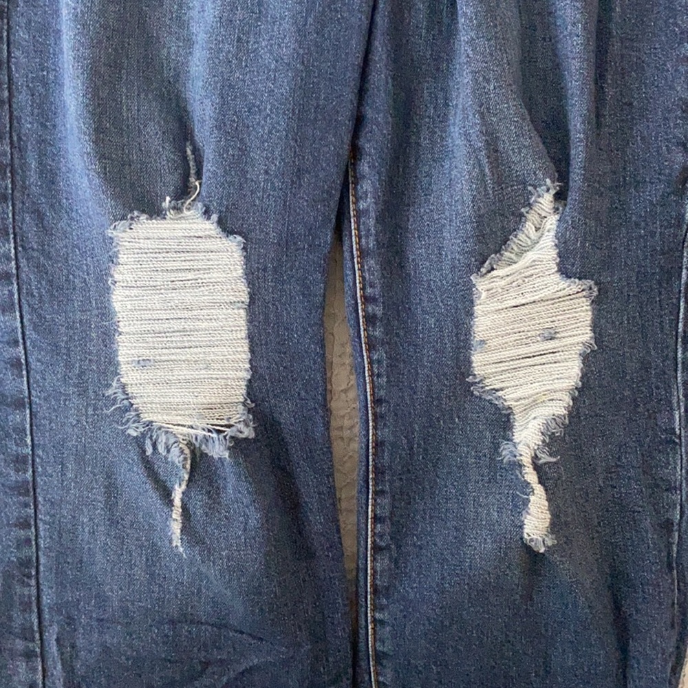 Universal Thread High Rise Slim Straight 14 R - Picture 2 of 3